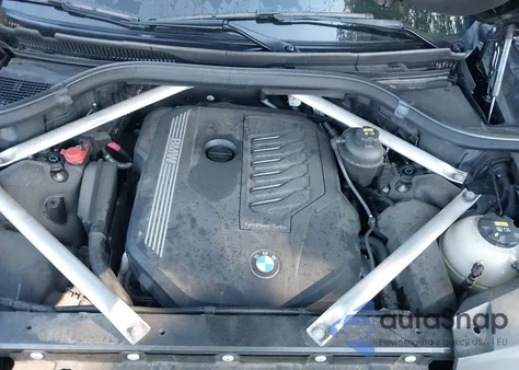 2020 BMW X7 xDrive40I z USA, uszkodzony, nr VIN 5UXCW2C09L9A01443